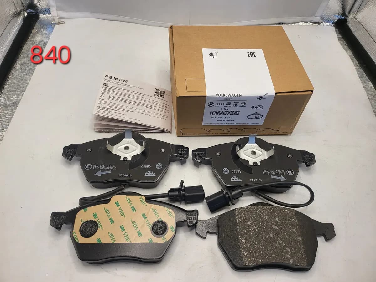 Audi Front Brake Pad Set D06
