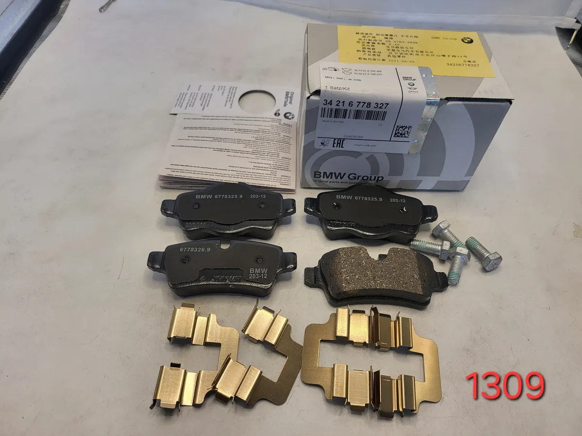 BMW Rear Brake Pad Set D1309