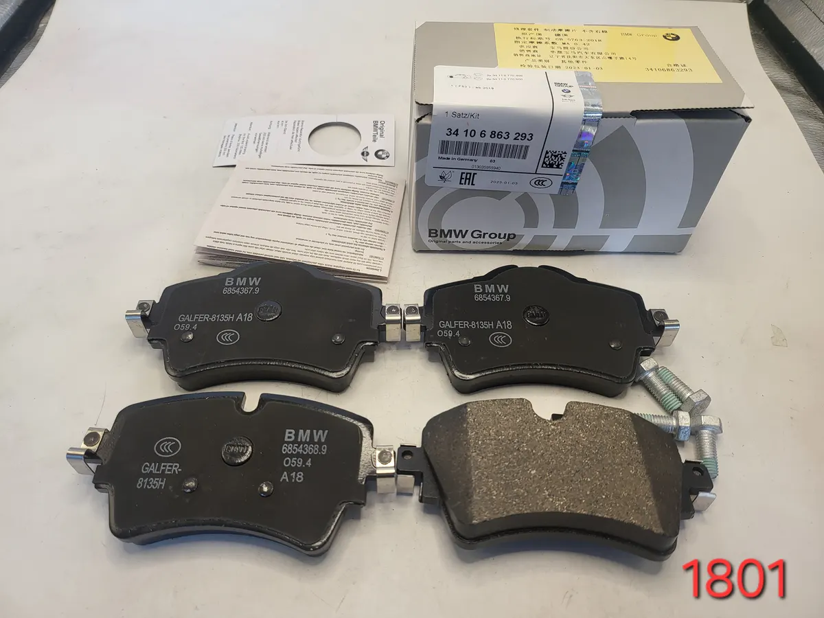 BMW Front Brake Pad Set D1801
