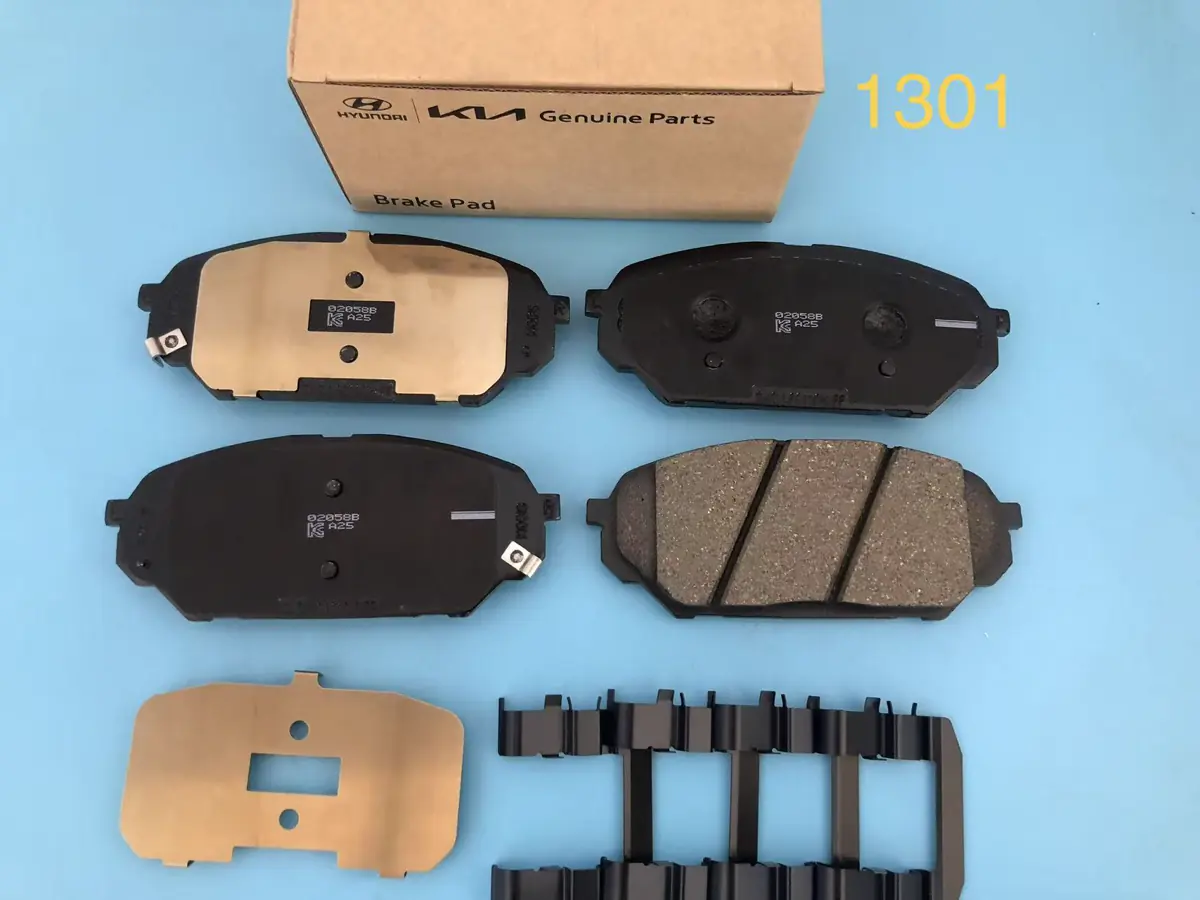 Hyundai Front Brake Pad Set D1301