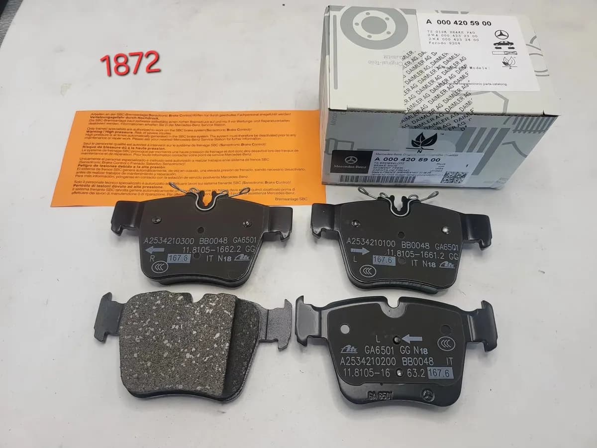 Mercedes-Benz Rear Brake Pad Set A18