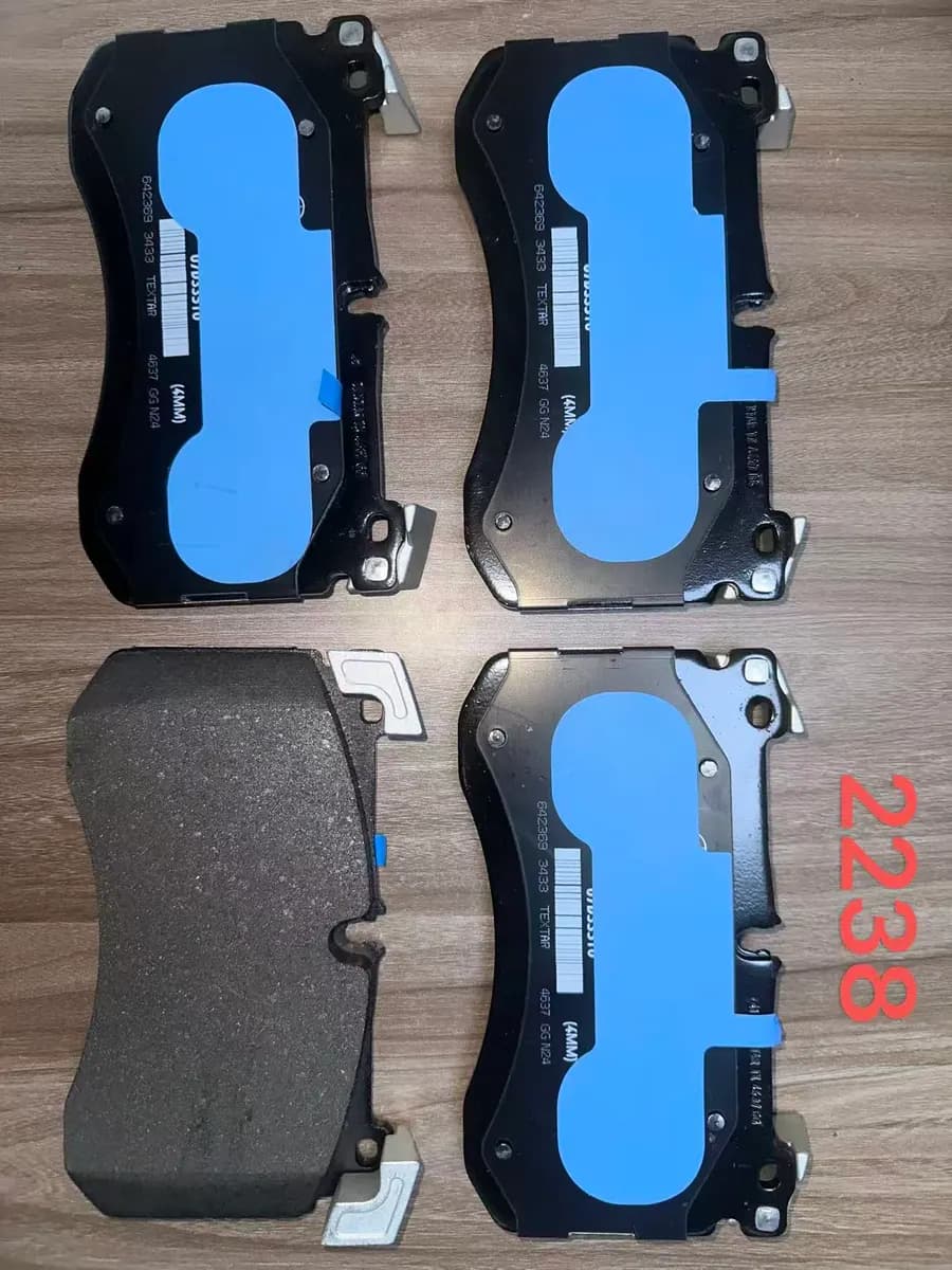 Mercedes-Benz Rear Brake Pad Set A35